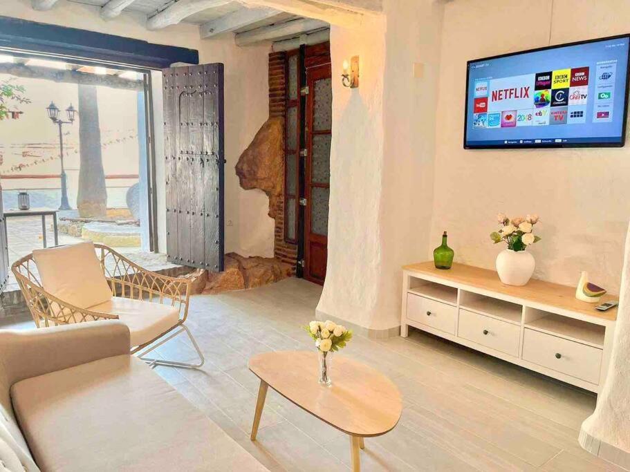 La Palmera. Casa Rural Con Piscina Privada. Benadalid Buitenkant foto