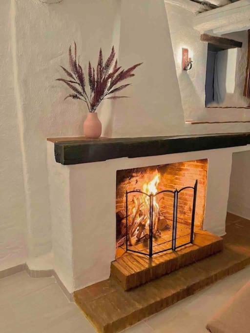 La Palmera. Casa Rural Con Piscina Privada. Benadalid Buitenkant foto